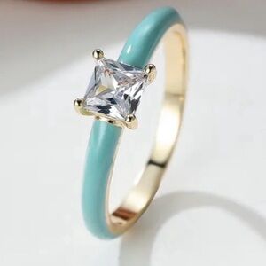 Blue (Color) CZSolitare Ring.
This is NOT Tiffanys. Referring to color only